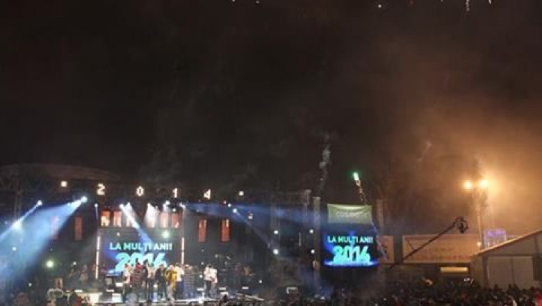 mihai-chitu-primul-mare-concert-in-calitate-de-vocea-romaniei-zeci-de-mii-de-romani-l-au-aplaudat-la-unison 1