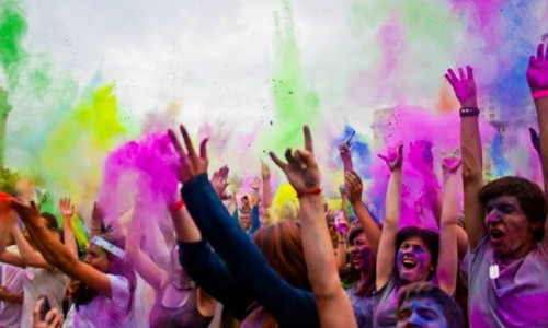 holi-music-color-festival-evenimentul-profm-care-a-colorat-piata-constitutiei-vezi-super-imaginile-de 24