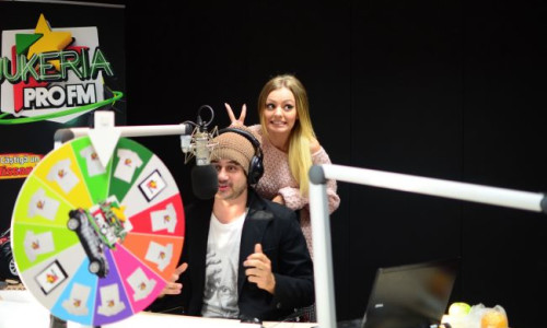 cum-sta-alexandra-stan-cu-dragostea-a-dezvaluit-la-alarmaprofm-daca-are-iubit-si-daca-o-agata-baietii 3