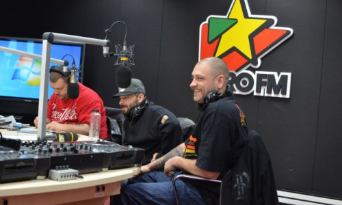 la-20-de-cariera-trupa-bug-mafia-lanseaza-o-piesa-noua-realizata-cu-dj-ul-alarma-profm-gojira-si-planet 7