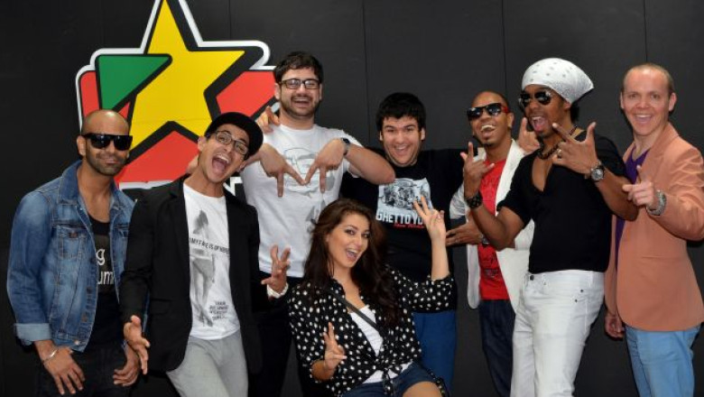 mandinga-si-muneer-au-lansat-live-la-alarma-profm-single-ul-bling-vezi-ce-s-a-intamplat-in-aceasta-dimineata 5