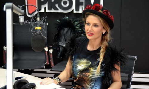 andreea-banica-florareasa-interviul-fulger-in-care-vorbeste-de-cariera-viitorii-copii-si-relatia-cu-fostele