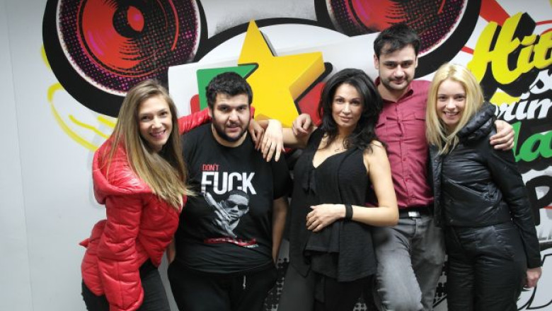 acasa-tv-a-sarbatorit-16-ani-cu-nicoleta-luciu-adela-popescu-si-diana-dumitrescu-la-alarmaprofm-video 16
