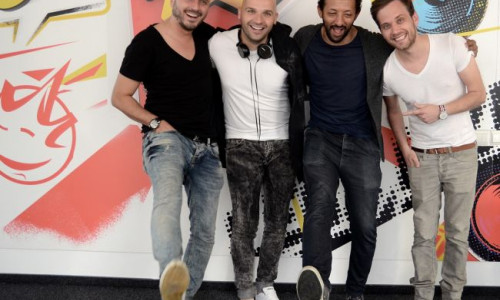alb-negru-dubii-s-a-auzit-live-la-alarma-profm-cu-greeg-si-onuc-vezi-aici-imaginile-din-studio-video 13