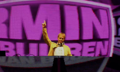 armin-van-buuren-feat-fiora-piesa-noua-cu-videoclip-de-la-dj-ul-olandez-video