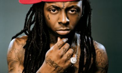 lil-wayne-isi-arata-sprijinul-pentru-green-bay-packers-cu-green-and-yellow-audio-premiera