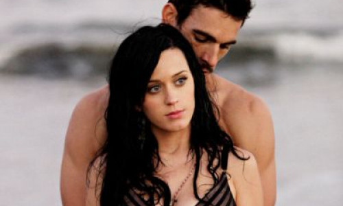 video-premiera-katy-perry-teenage-dream