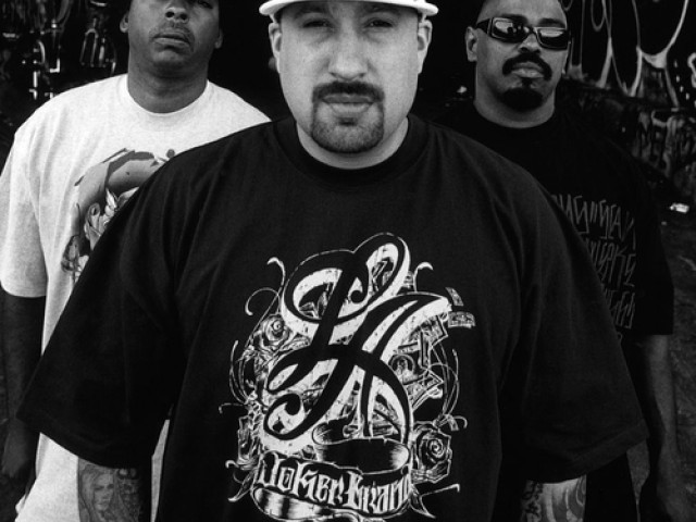 Cypress Hill Armada Latina Ft Pitbull Marc Anthony