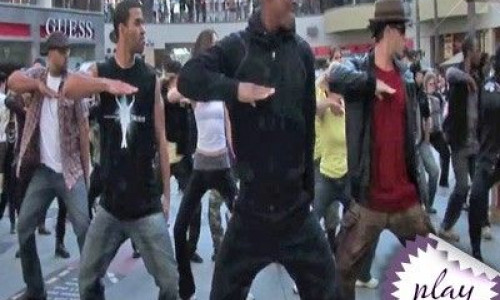 video-un-nou-flash-mob-michael-jackson-they-don-t-care-about-us