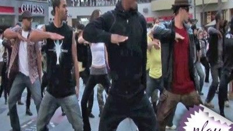 video-un-nou-flash-mob-michael-jackson-they-don-t-care-about-us