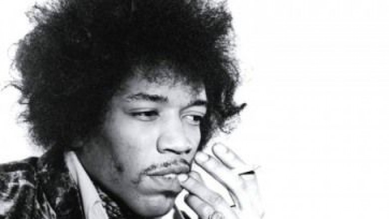 jimi-hendrix-apare-pe-coperta-celebrei-reviste-rolling-stone