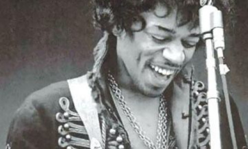 audio-un-nou-album-jimi-hendrix-va-fi-lansat-pe-9-martie