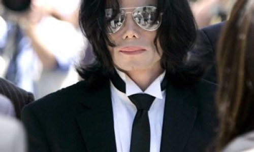 fbi-a-facut-publice-sute-de-pagini-din-dosarul-lui-michael-jackson