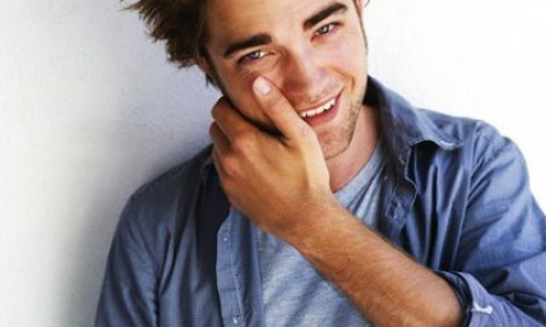 robert-pattinson-se-compara-cu-eminem