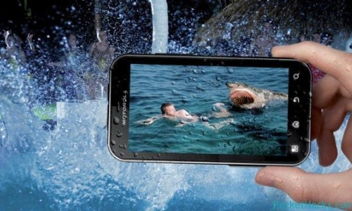 top-5-smartphone-uri-cu-9-vieti-rezista-la-socuri-zgarieturi-apa-si-temperaturi-extreme
