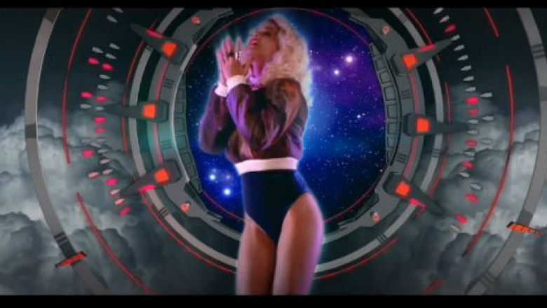 rita-ora-si-a-lansat-noul-videoclip-uite-cum-arata-in-radioactive-video