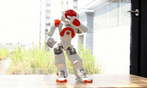 robotul-care-danseaza-mai-bine-decat-unii-oameni-vezi-clipul-viral-aparut-pe-net-video