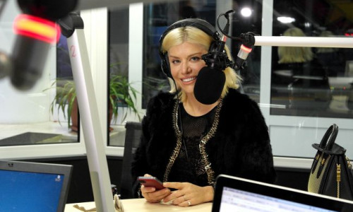 ea-poate-sa-cante-ca-artistii-de-culoare-loredana-dezvaluie-secretul-in-direct-la-radio-antrenoarea-de 1