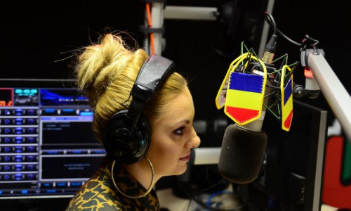 alexandra-stan-e-indragostita-de-moga-vezi-declaratia-ei-in-direct-la-profm-video 2