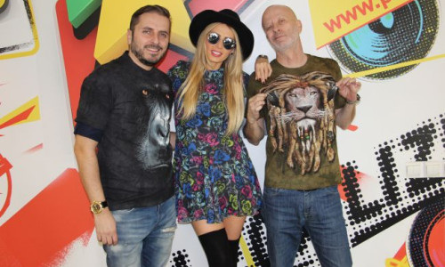 un-cadou-pentru-o-super-fata-andreea-banica-vine-la-profm-supergirl