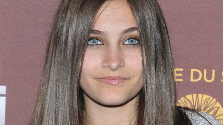 paris-jackson-isi-scoate-la-iveala-latura-rebela-cu-o-schimbare-de-look 1