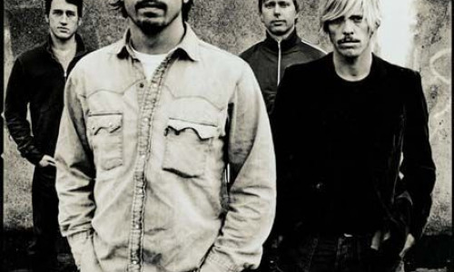 foo-fighters-cheer-up-boys-your-make-up-is-running