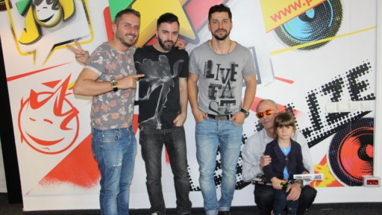 deepcentral-live-la-profm-doru-si-george-au-adus-nopti-albe-la-andrei-gheorghe-si-greeg 11