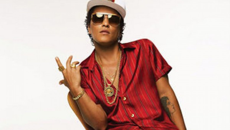 bruno-mars-24k-magic2