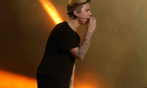 Justin-Bieber-LNU-000734-big