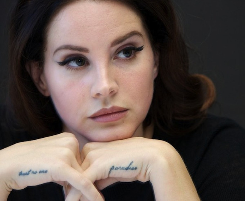 Lana blossom. Lana del rey summer bummer. Lana cheryl blossom модель. Глаза ланы дель рей. Lana blossom.