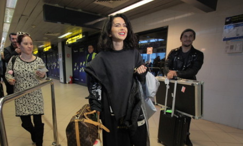 inna-sosire-otopeni-noiembrie-2017