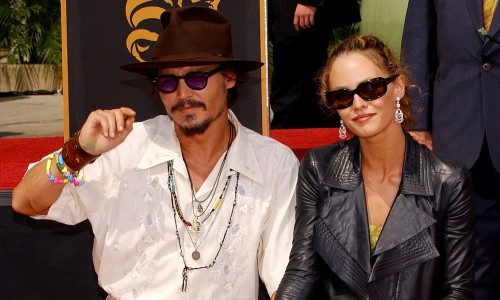 johnny-depp-vanessa-paradis-splash