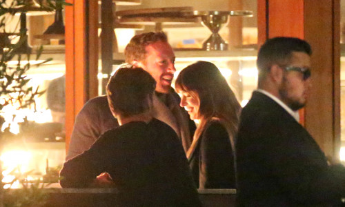 chris-martin-dakota-johnson-header-splash