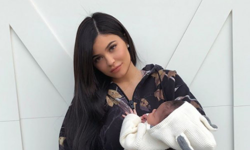 kylie-jenner-stormi