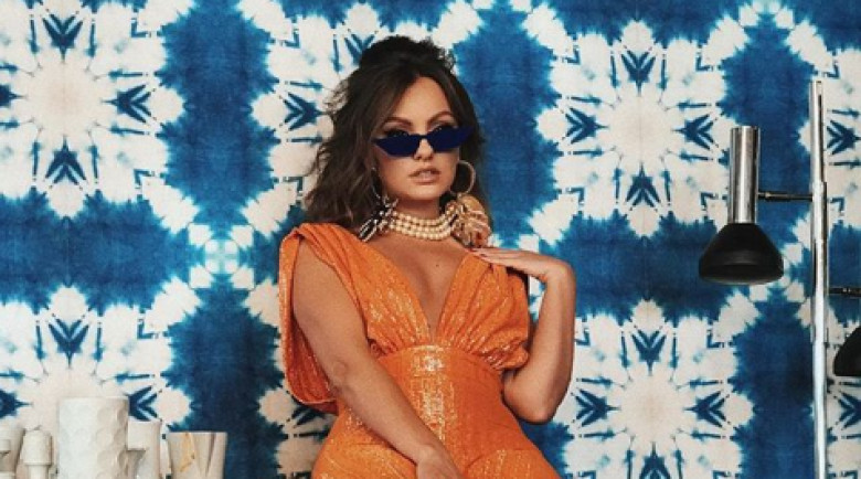 alexandra-stan-header-insta