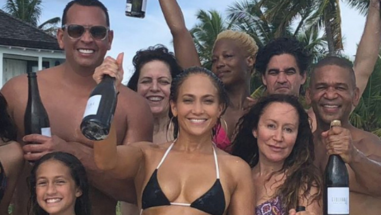 jennifer-lopez-alex-rodriguez-bahamas-aniversare-instagram-header