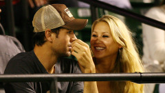 Anna Kournikova și Enrique Iglesias anunță venirea pe lume al celui de-al patrulea copil. Fanii: „Cel mai frumos cadou de Crăciun!”