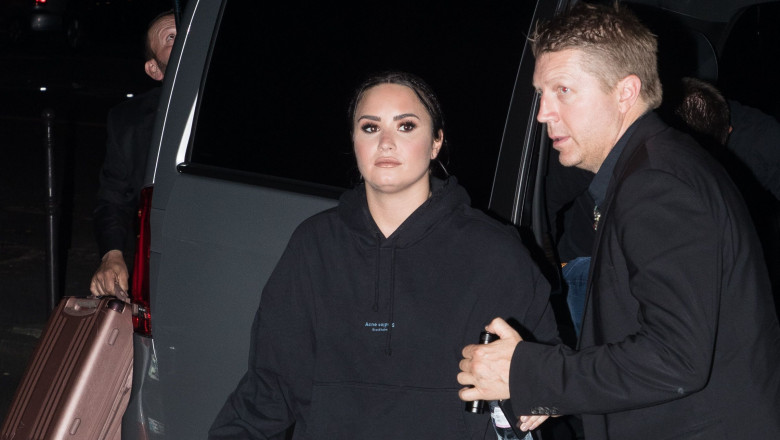 Demi Lovato bodyguard hotel  Paris