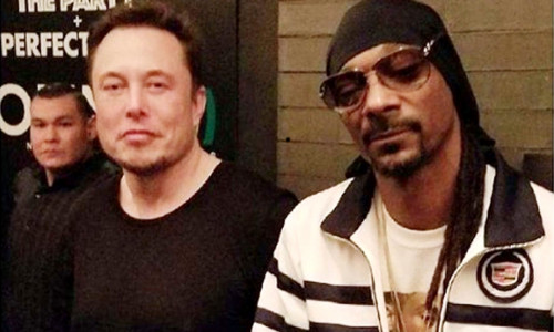 Elon Musk alături de Snoop Dogg