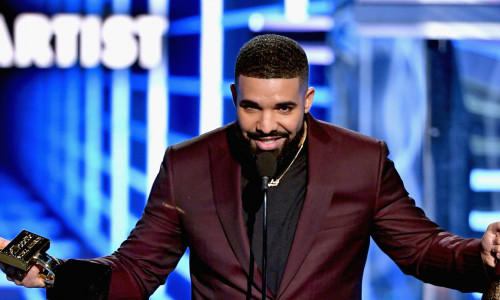 08. Drake -  Câștiguri totale: 75 milioane dolari
