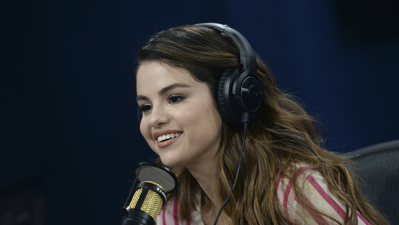 Selena Gomez Visits The SiriusXM Hollywood Studios in Los Angeles