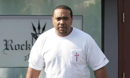 Timbaland Shows Off His Bling!
