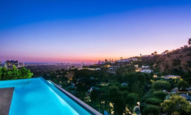 Ariana Grande. Casa de 13,7 milioane de dolari Foto: Profimedia