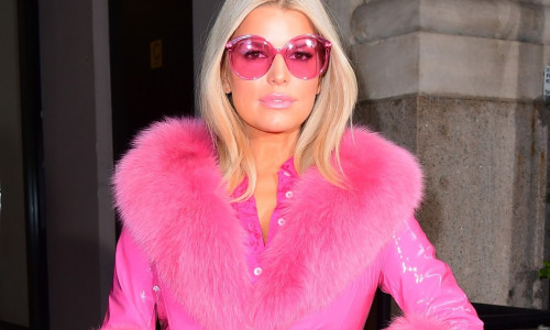 Jessica Simpson is Pretty in Pink on NYC Press Tour for 