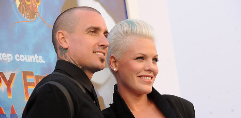Premiere Of Warner Bros. Pictures' "Happy Feet Two" - Red Carpet