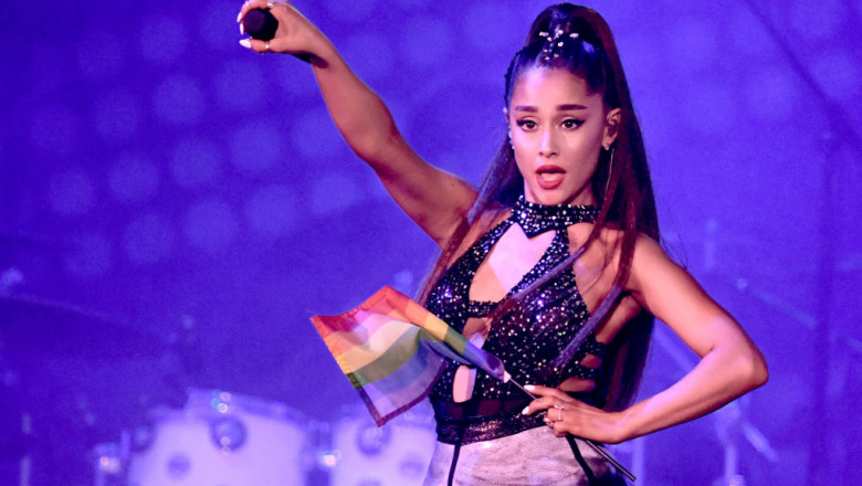 Ariana Grande, în concert, în Los Angeles, California