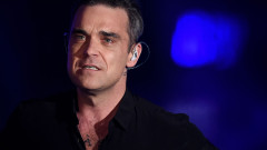 Robbie Williams, confesiuni dureroase din perioada Take That: „Eram atât de deprimat încât dădeam pe gât o sticlă de vodcă!”