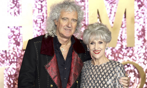 Brian May și soția lui sunt bolnavi de covid-19