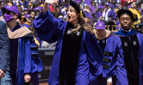 Taylor Swift at NYU Graduation Ceremony, New York, USA - 18 May 2022