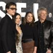 Jake Bongiovi, Millie Bobby Brown, Dorothea Hurley și Jon Bon Jovi/ Profimedia